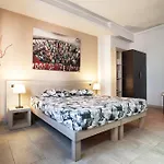 Al Centro Storico 3* 바를레타